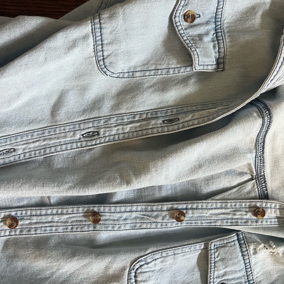 Honey punch button down - Picture 3 of 4
